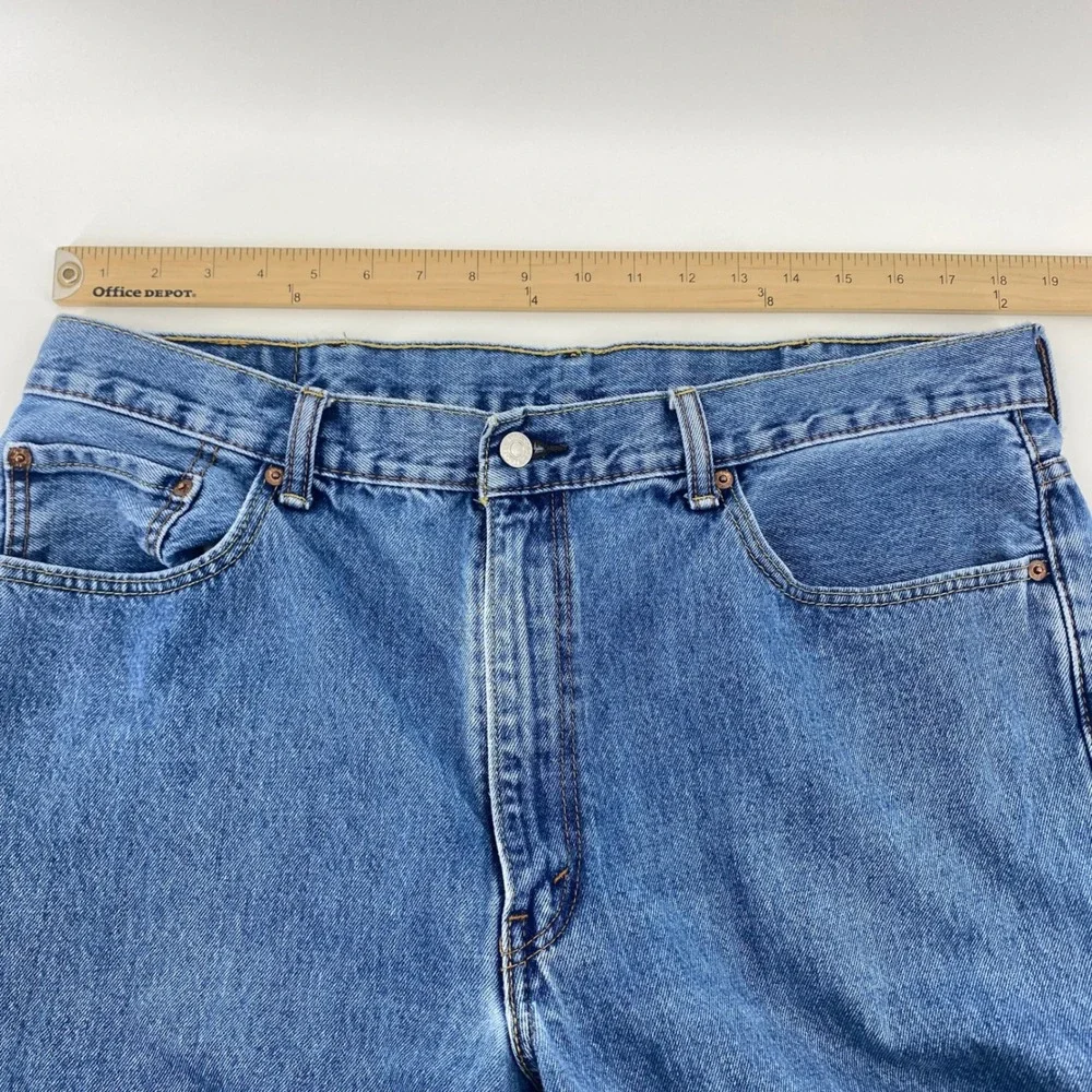 Levis 550 Relaxed Fit Jeans Mens 38x30 Blue Medium Wash Denim Pants